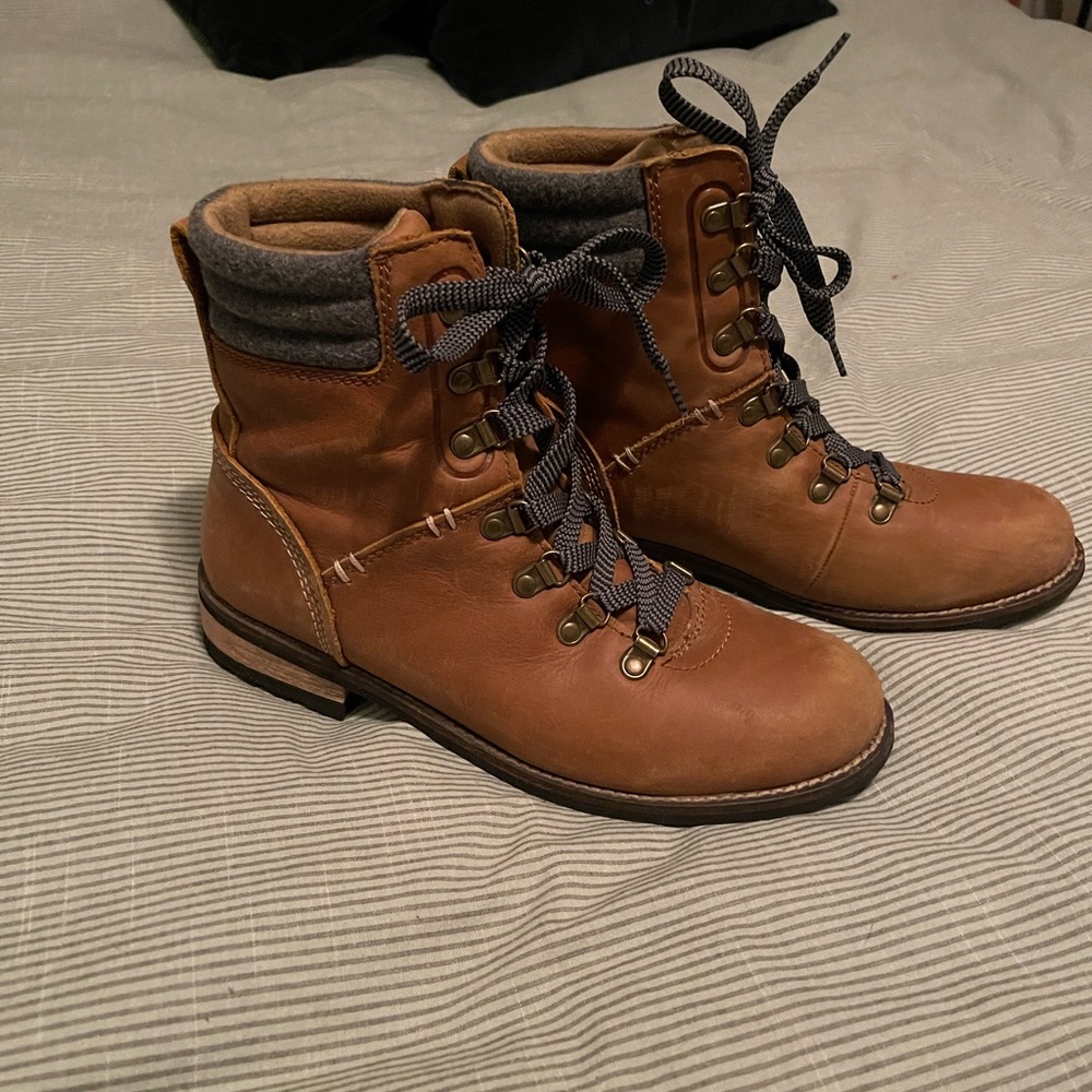 Kodiak Surrey II Leather Hiking Boot